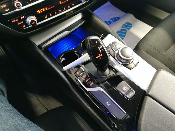 BMW 520i 135 kW image number 21