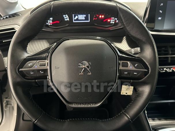 Peugeot 208 PureTech 100 Active 74 kW image number 18