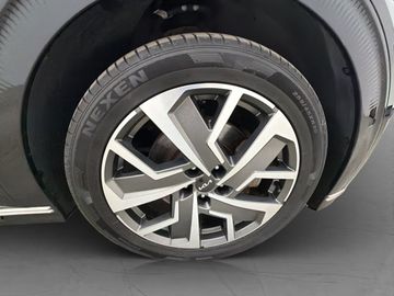 Car image 38