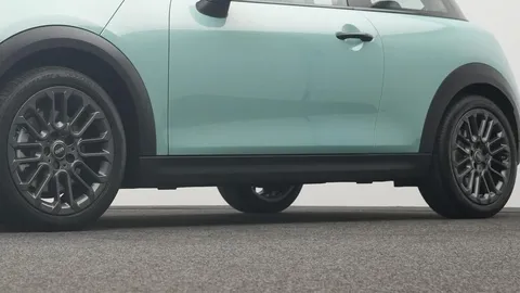 Car image 22