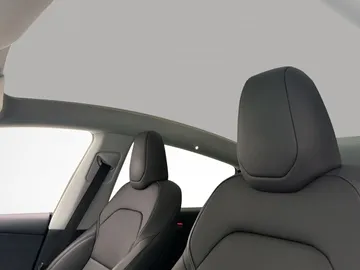 Car image 37
