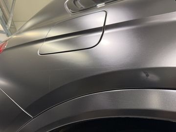 Car image 48