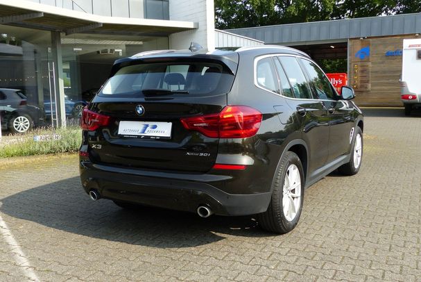 BMW X3 xDrive30i 185 kW image number 4