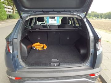 Car image 7