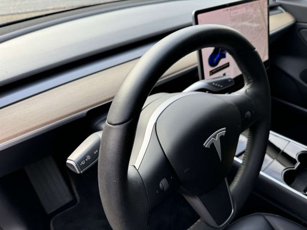 Tesla Model 3 60 Plus 225 kW image number 28