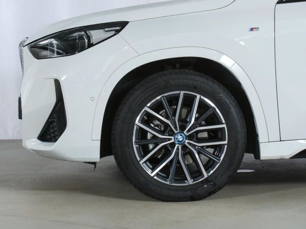 BMW iX1 eDrive20 M Sport 150 kW image number 14