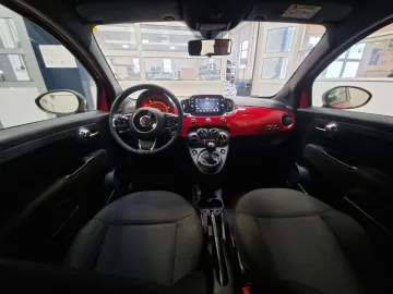 Car image 19