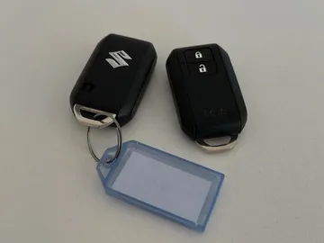 Car image 27