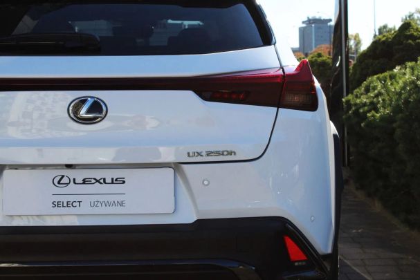 Lexus UX 135 kW image number 8