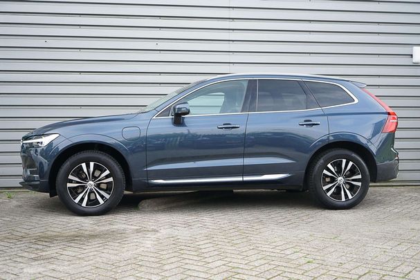 Volvo XC60 Recharge T8 AWD 287 kW image number 2