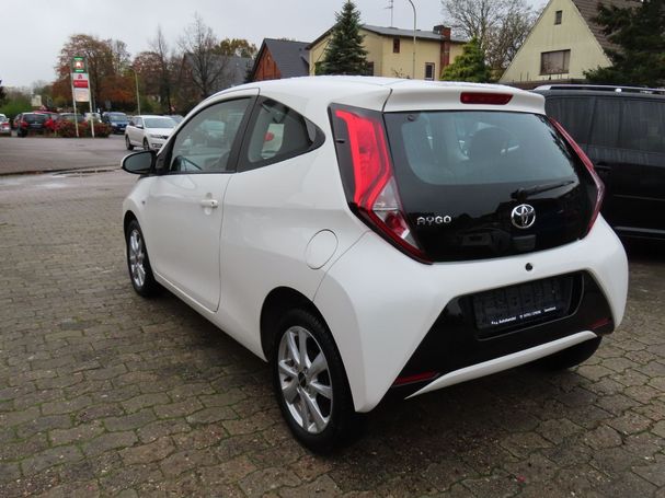 Toyota Aygo 53 kW image number 7