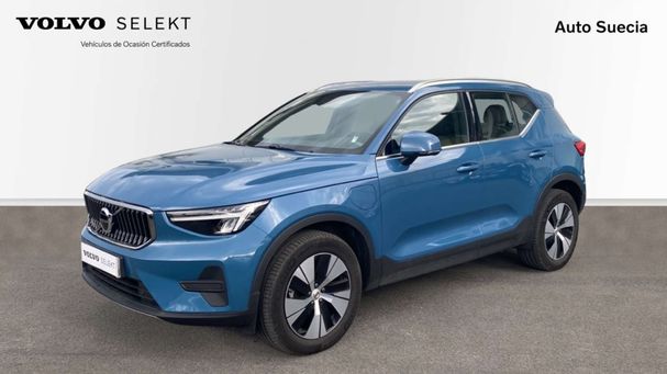 Volvo XC40 T4 155 kW image number 1