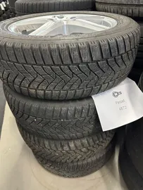 Car image 29