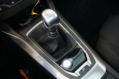 Car image 41