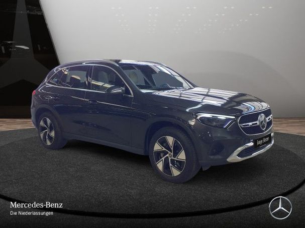 Mercedes-Benz GLC 300 e Avantgarde 230 kW image number 3