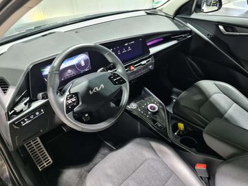 Car image 36