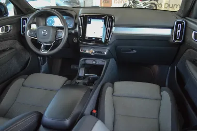Car image 33