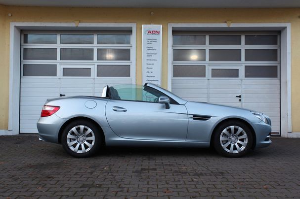 Mercedes-Benz SLK 200 BlueEFFICIENCY 135 kW image number 4