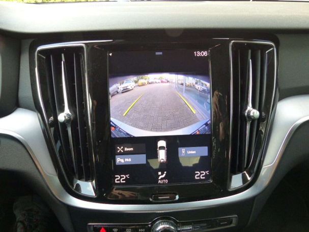 Volvo V60 D3 Momentum 110 kW image number 9