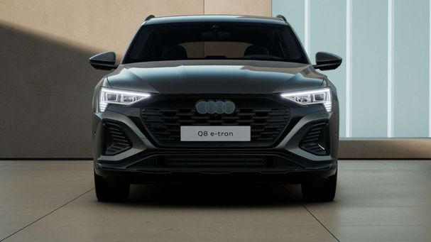 Audi Q8 55 e-tron S-line Sportback 300 kW image number 6