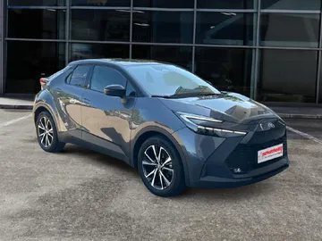 Car image 2