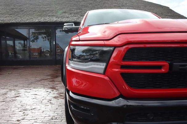 RAM 1500 5.7 V8 296 kW image number 14