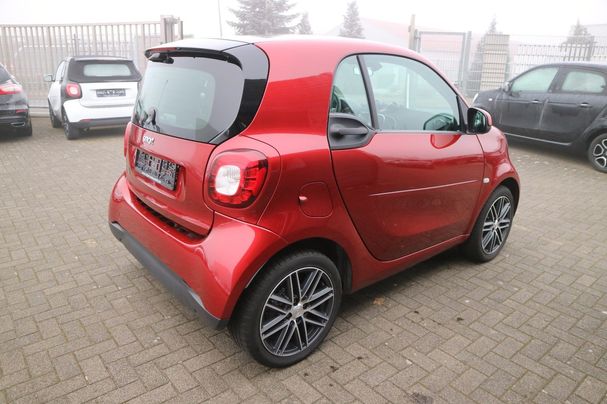 Smart ForTwo coupe EQ 60 kW image number 3