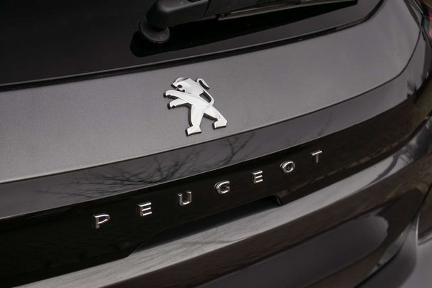 Peugeot 208 PureTech Allure 74 kW image number 34