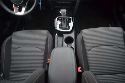 Car image 37