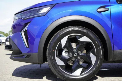 Car image 28