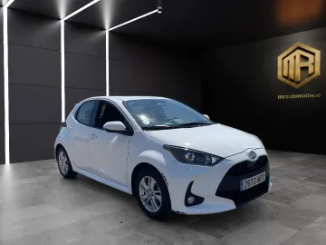 Car image 2