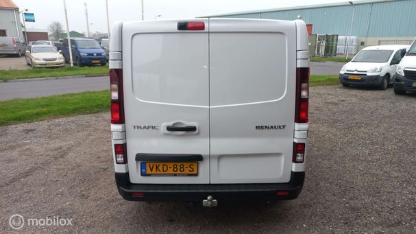 Renault Trafic dCi 120 88 kW image number 3