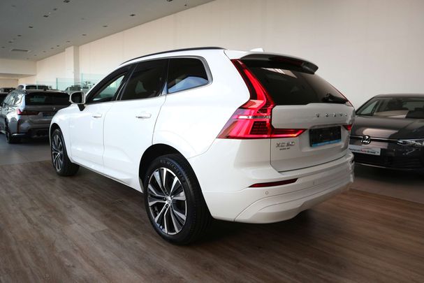 Volvo XC60 B4 145 kW image number 9