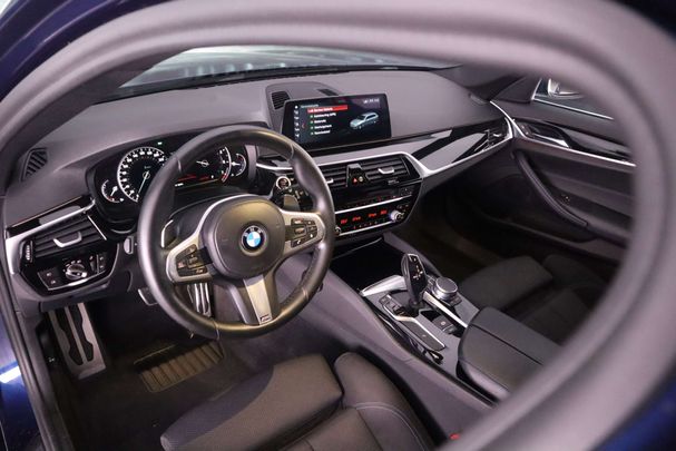 BMW 530i Touring 185 kW image number 37