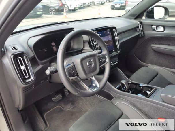 Volvo XC40 170 kW image number 15