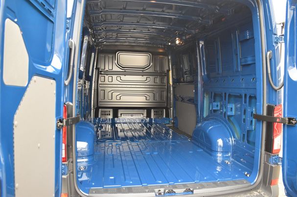 Volkswagen Crafter TDI 103 kW image number 6