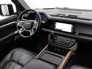 Car image 33