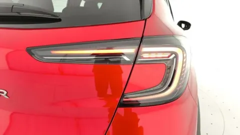 Car image 25