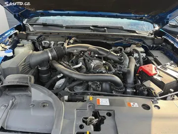 Car image 37