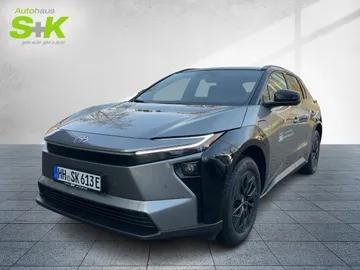 Car image 1