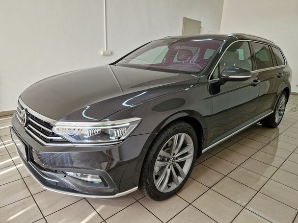 Volkswagen Passat Variant 2.0 TDI Elegance 4Motion DSG 147 kW image number 1