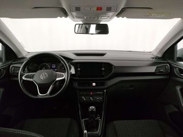 Car image 32