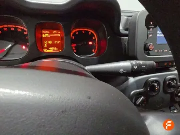 Car image 24