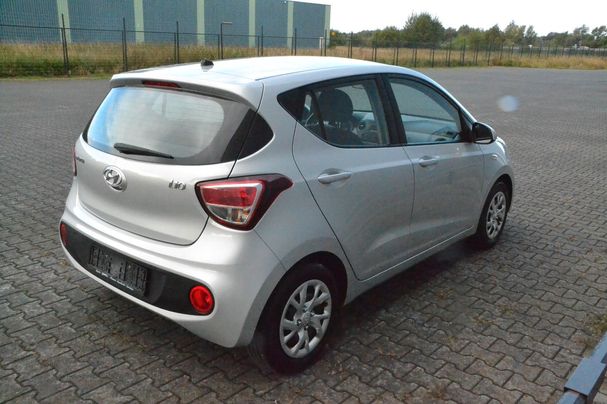 Hyundai i10 1.2 Passion 64 kW image number 5