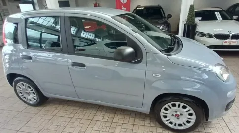 Car image 2