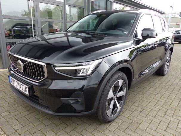 Volvo XC40 B3 Plus 120 kW image number 1