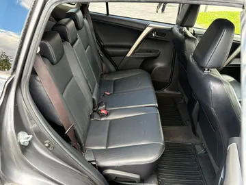 Car image 50