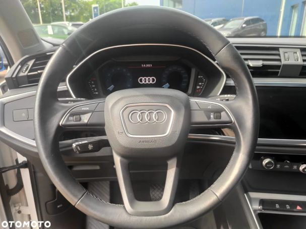 Audi Q3 35 TFSI S tronic S-line 110 kW image number 12