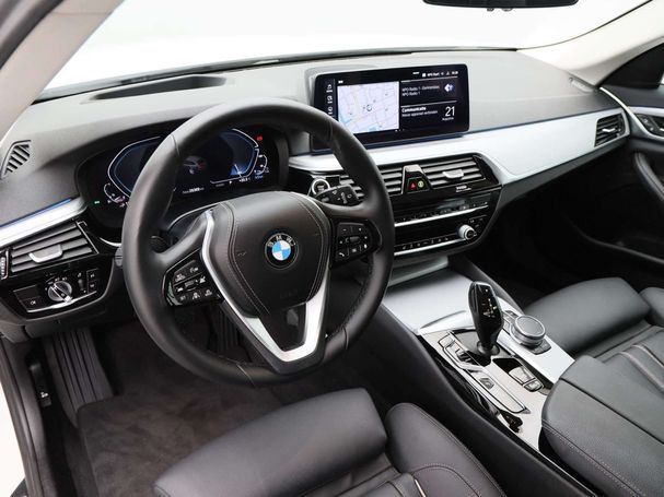 BMW 530i Touring 185 kW image number 5