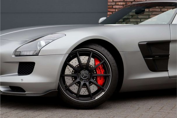 Mercedes-Benz SLS AMG Roadster 421 kW image number 25